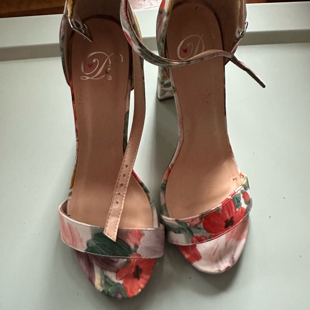 Floral Ankle-Strap Heeled Sandals - Pink Floral